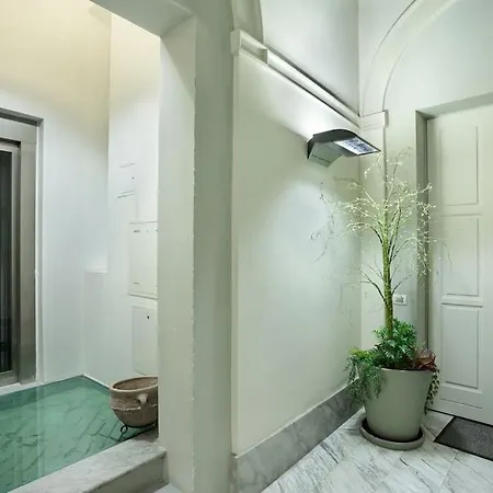 Charming Apartment In Parma/ Teatro Regio / Wifi Exterior foto